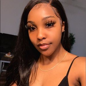 Meet your Posher, Jada